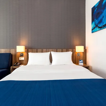 Express By Ihg Hotell Augsburg