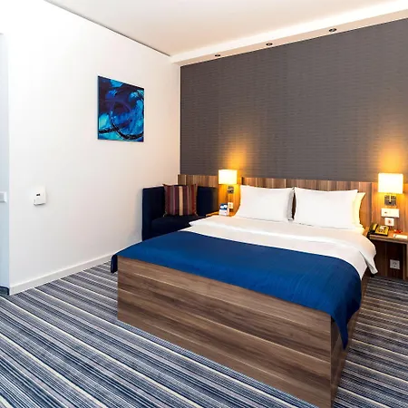 Hotell Express By Ihg 3*