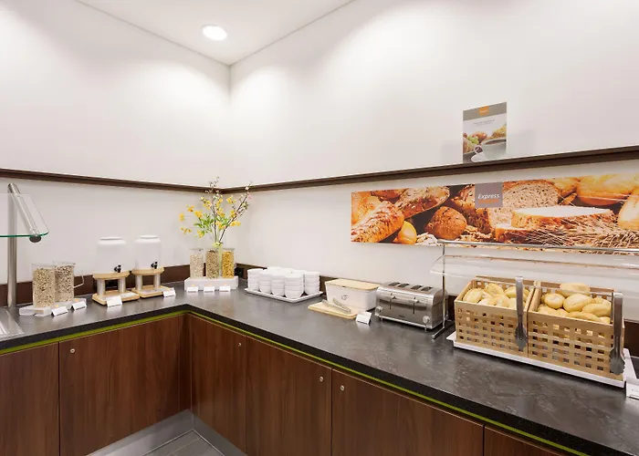 Hotell Express By Ihg Augsburg