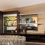 Express By Ihg 3*