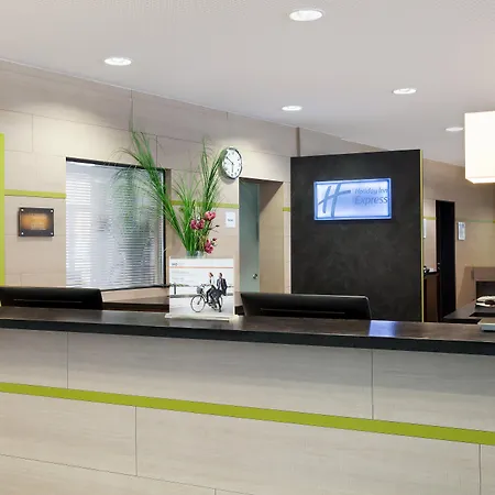 Hotel Express By Ihg 3*
