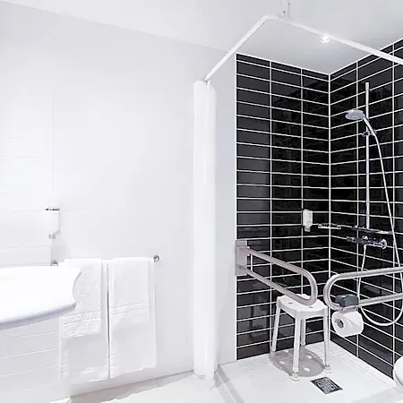 Hotel Express By Ihg 3*