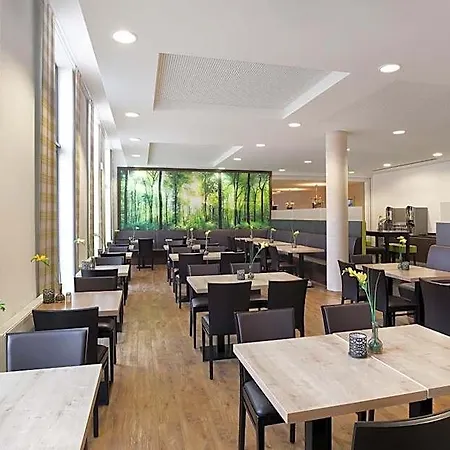 Express By Ihg 3* Augsburg