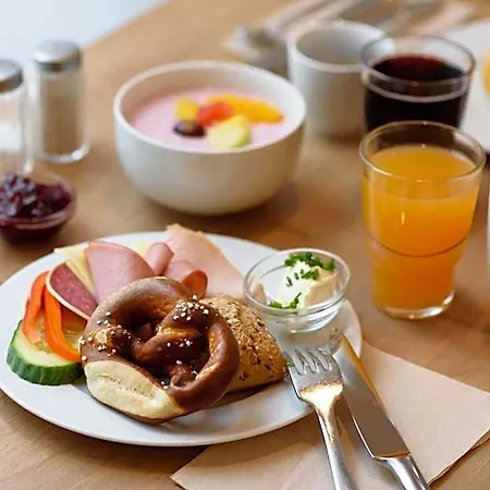 Hotel Express By Ihg 3*