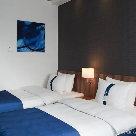 Express By Ihg 3*