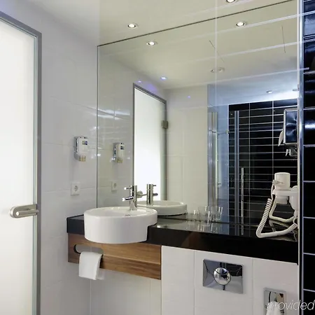 Hotel Express By Ihg 3*
