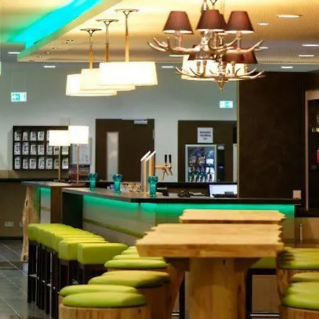 Express By Ihg Hotell