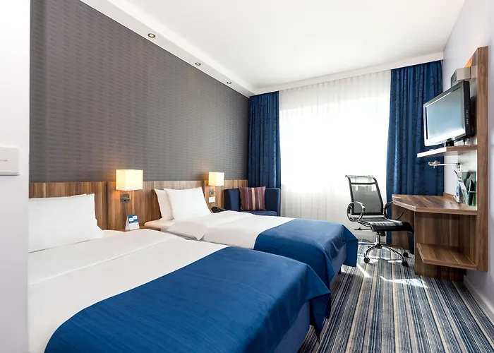 Hotel Express By Ihg 3*